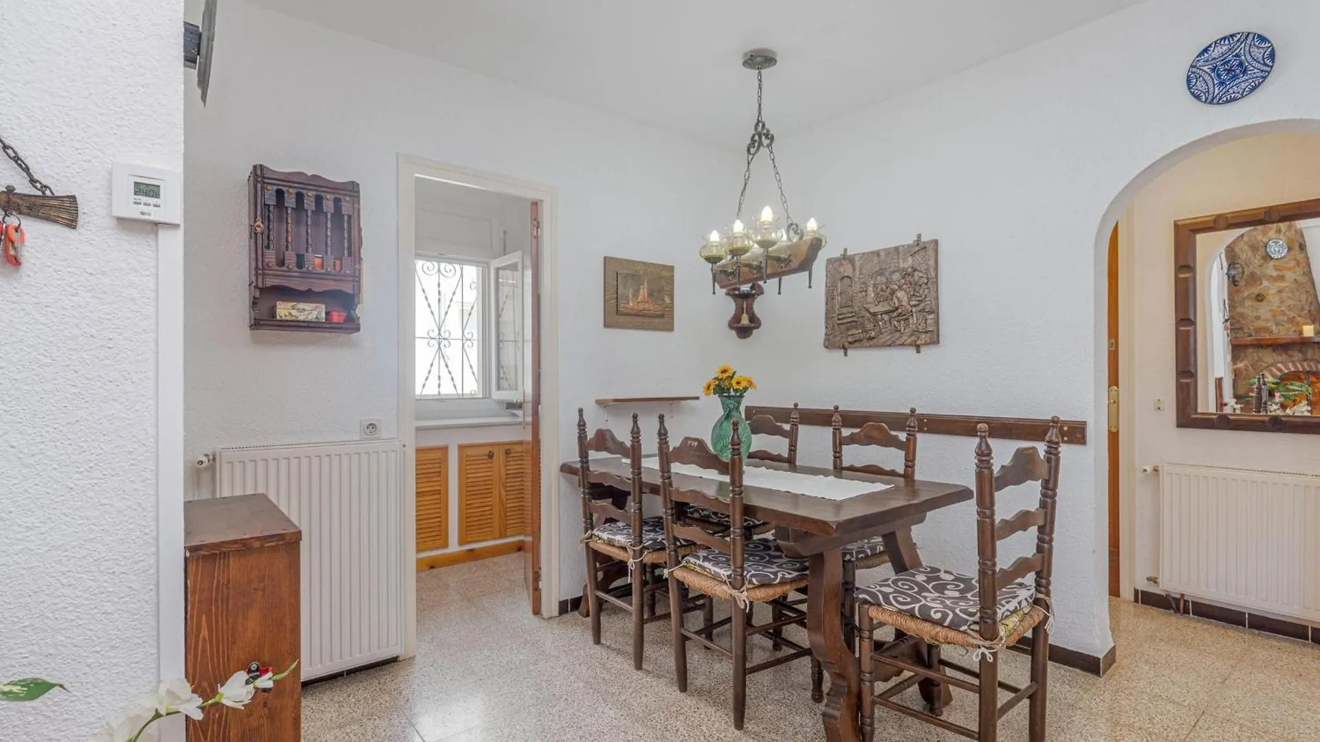 Prázdninový dům Acogedor Chalet De 2 Dormitorios Con Amarre De 12,5M, Terraza Y Jardin En Empuriabrava - Hisp-288-62 Španělsko