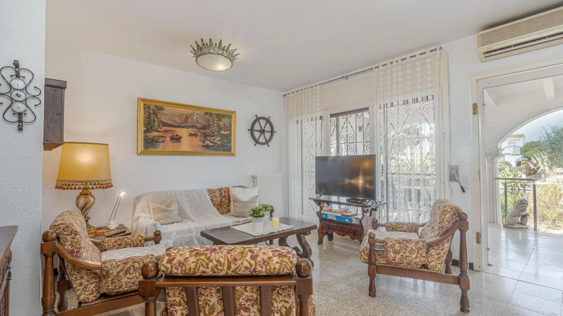 Prázdninový dům Acogedor Chalet De 2 Dormitorios Con Amarre De 12,5M, Terraza Y Jardin En Empuriabrava - Hisp-288-62