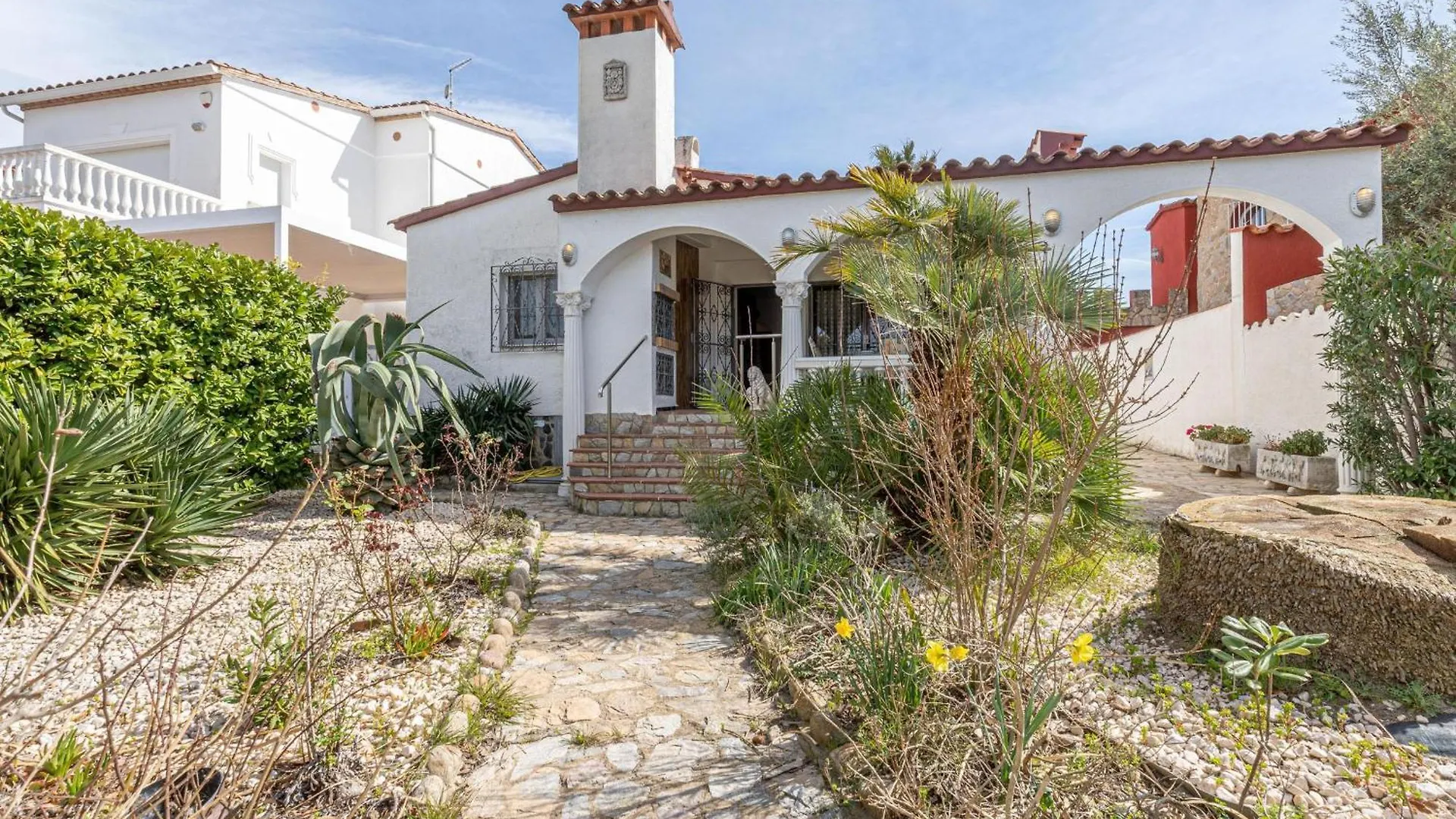 Prázdninový dům Acogedor Chalet De 2 Dormitorios Con Amarre De 12,5M, Terraza Y Jardin En Empuriabrava - Hisp-288-62